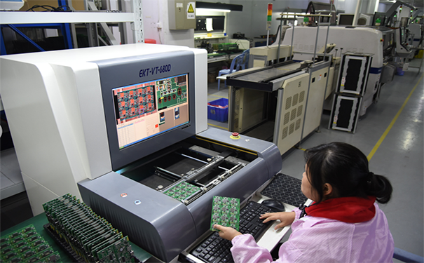 深圳SMT贴片厂：AOI自动光学检测设备